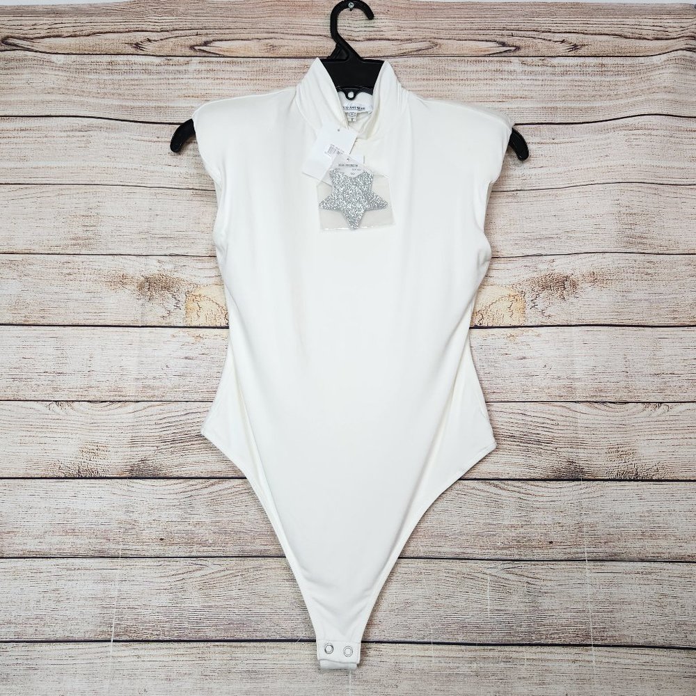NWT Good American Women's Size 2 Mock Neck Power Bodysuit Shoulder Pads White